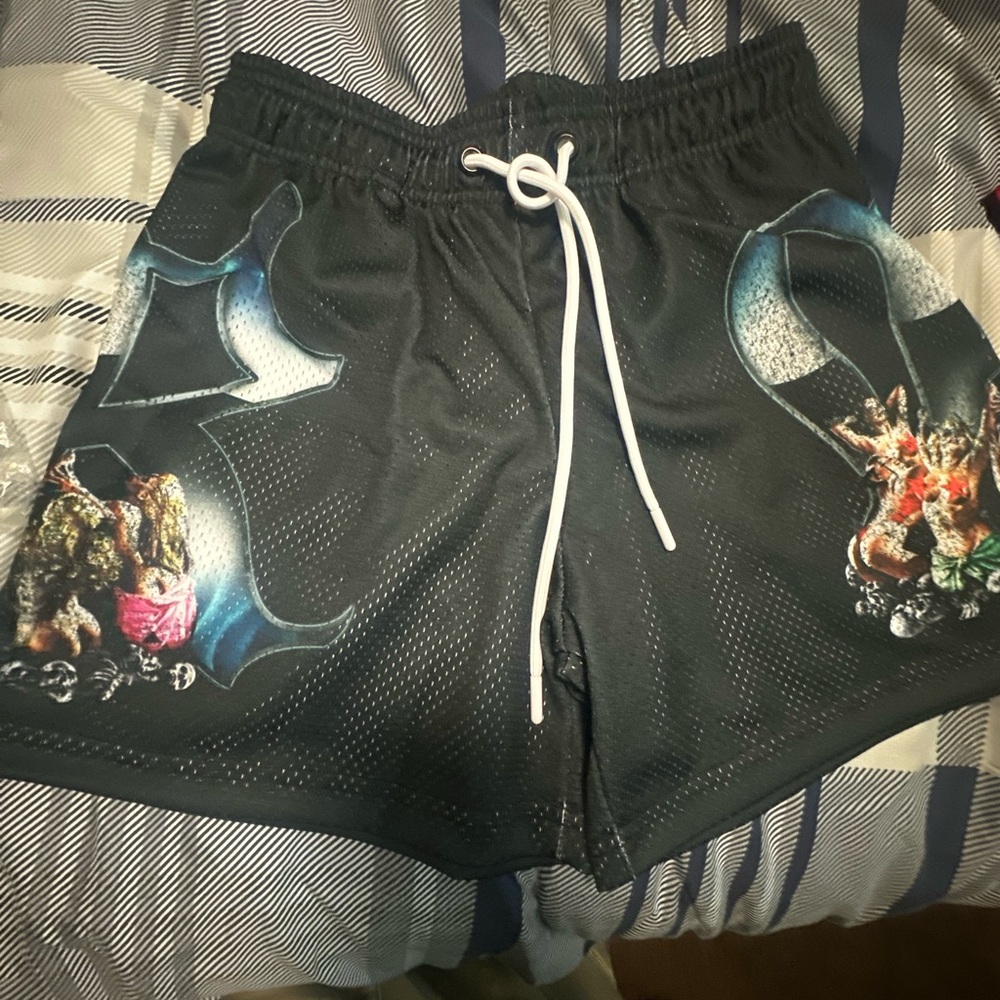 Stylish Black Graphic men’s amp  Shorts